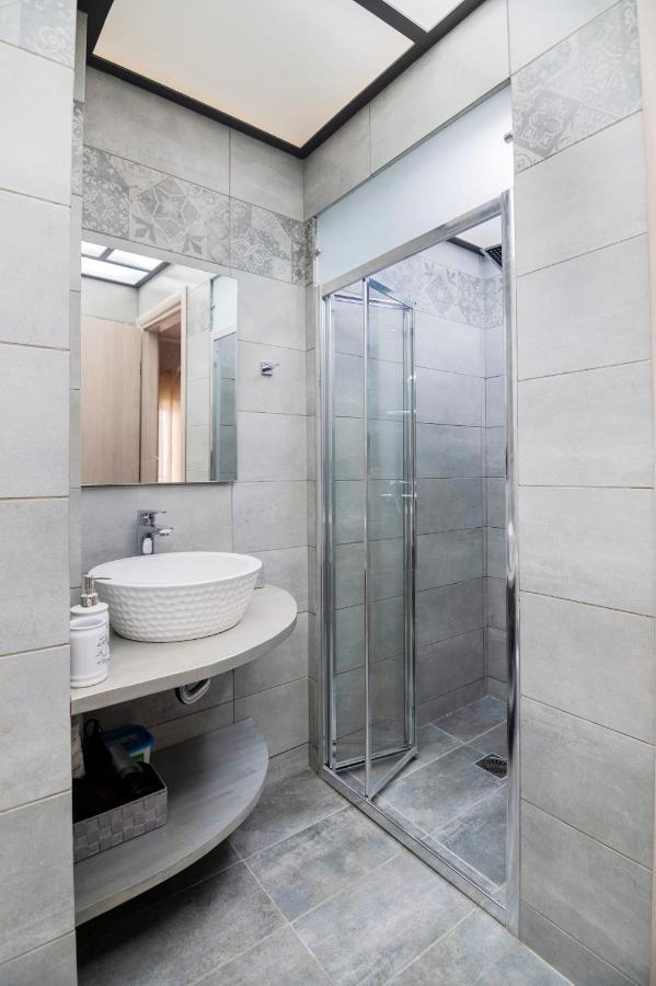 Ferienwohnung The "Maze" By Ck&G Athen Exterior foto